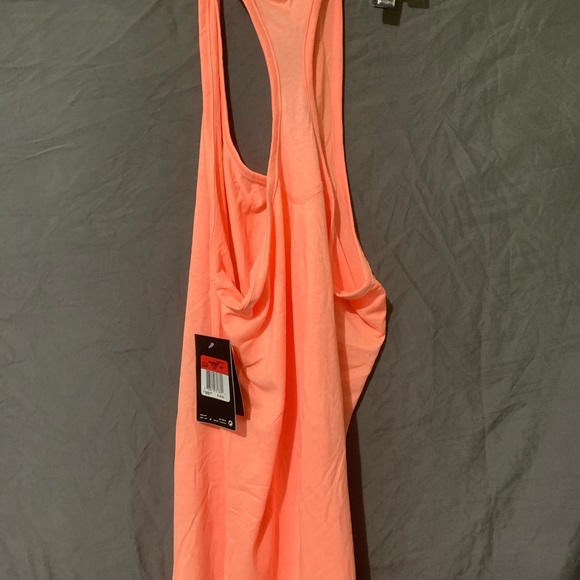 Nike tank top - Picture 2 of 2